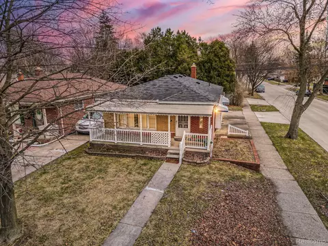 4515 Monroe St, Dearborn Heights, MI 48125