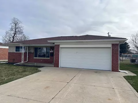 31516 Blair Dr, Warren, MI 48092