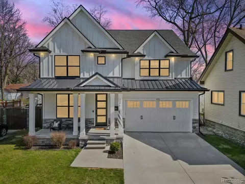 631 S Vermont Ave, Royal Oak, MI 48067