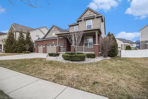737 Prospect Hill St, Canton, MI 48188