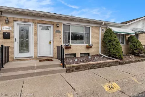 49934 Helfer Blvd, Wixom, MI 48393