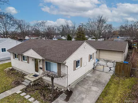 14432 Leonard Ave, Warren, MI 48089