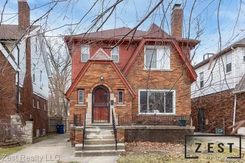 18267 Santa Rosa Dr, Detroit, MI 48221