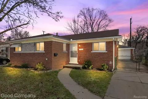 11374 Beech Daly Rd, Redford, MI 48239