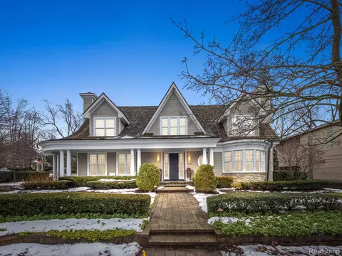 280 Baldwin Rd, Birmingham, MI 48009