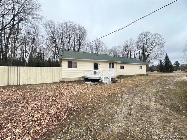 1054 W Miller Rd, Mio, MI 48647
