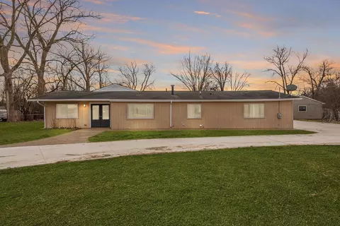 29619 Hemlock Ave, Farmington Hills, MI 48336