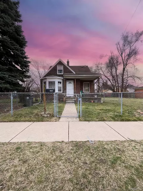 21 Union St, Ecorse, MI 48229