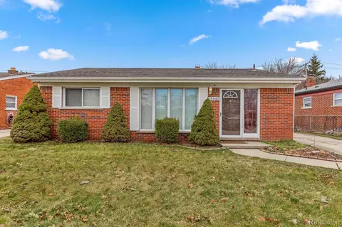 24640 Currier St, Dearborn Heights, MI 48125