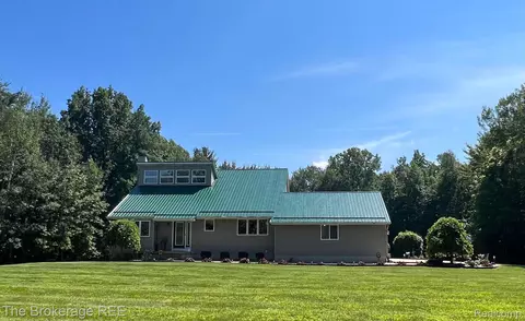 8500 Farrand Rd, Forest, MI 48463