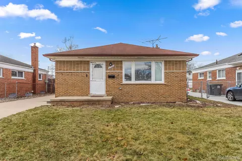 8738 Weddel St, Taylor, MI 48180
