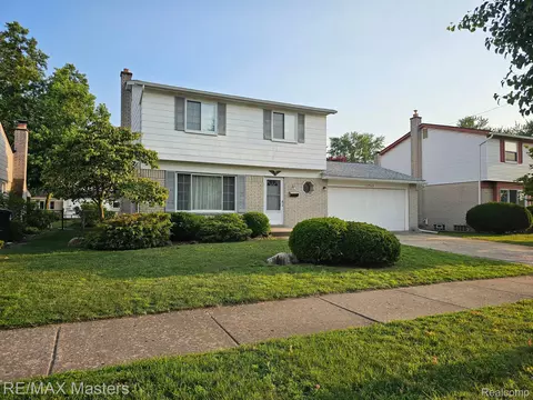 36563 SW Fairchild St SW, Westland, MI 48186
