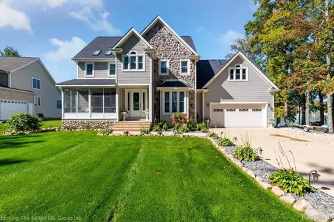 8471 Odowling, Cambridge, MI 49265