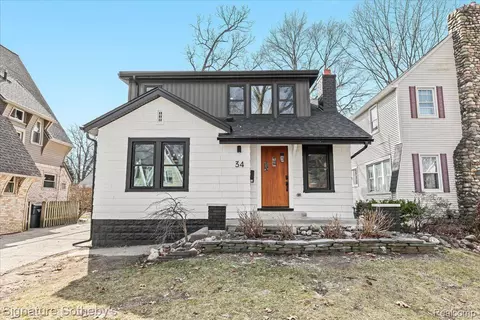 34 Wellesley Dr, Pleasant Ridge, MI 48069