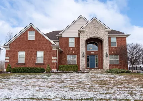 24667 Brompton Way, Lyon, MI 48178