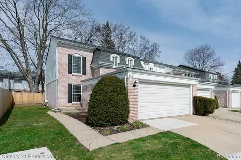 139 Manor Way 68 15 Way #68, Rochester Hills, MI 48309