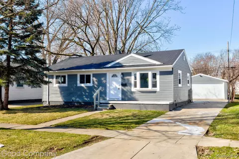 21819 Nummer Ave, Warren, MI 48089