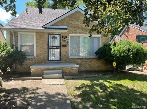 18489 Westmoreland Rd, Detroit, MI 48219