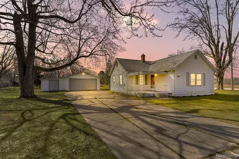 31245 Beverly Rd, Romulus, MI 48174