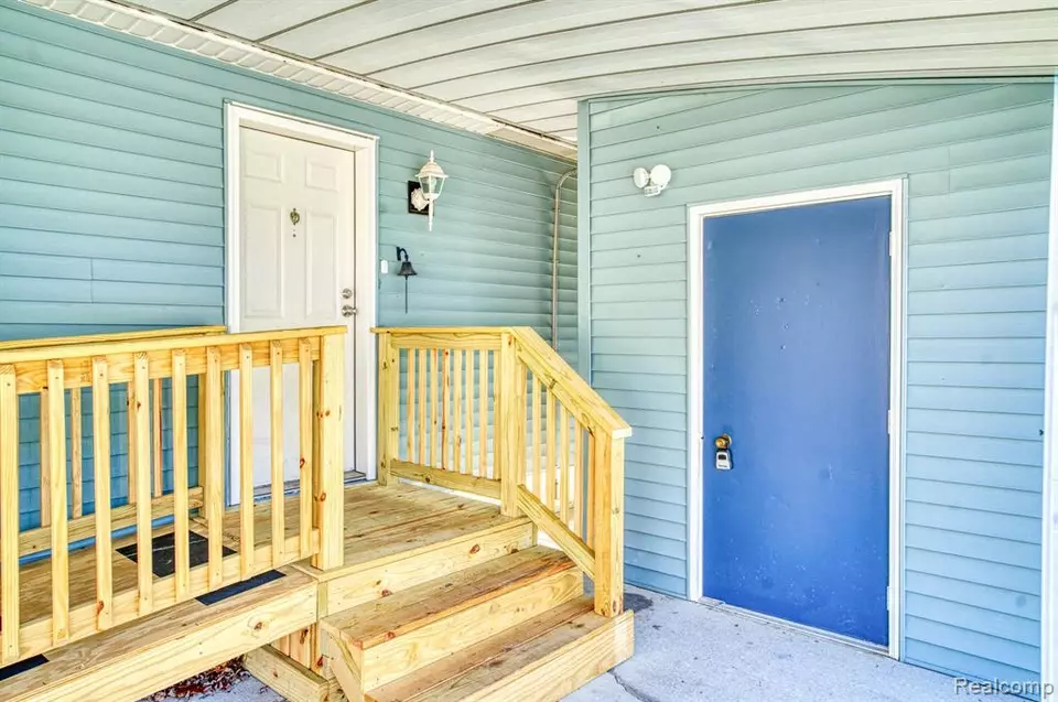 600 Park Vw, Clio, MI 48420 27 Photos Movoto