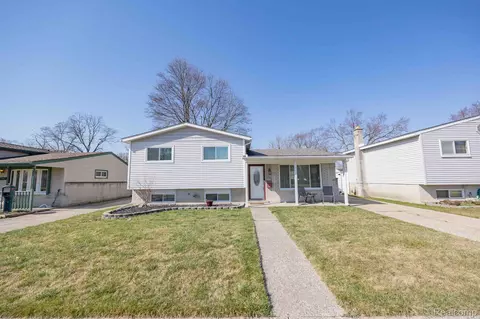 1286 S Henry Ruff Rd, Westland, MI 48186