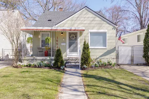 15540 Dixie, Redford, MI 48239