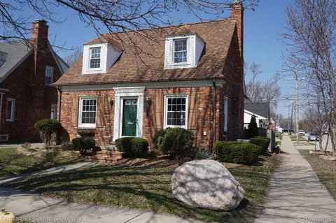 22800 Sheridan St, Dearborn, MI 48128