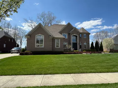 52873 Florence Dr, Shelby Township, MI 48315