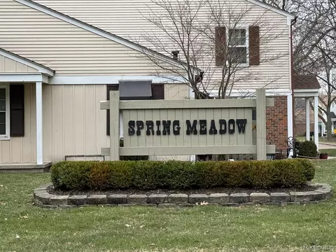 24625 Spring Ln, Harrison, MI 48045