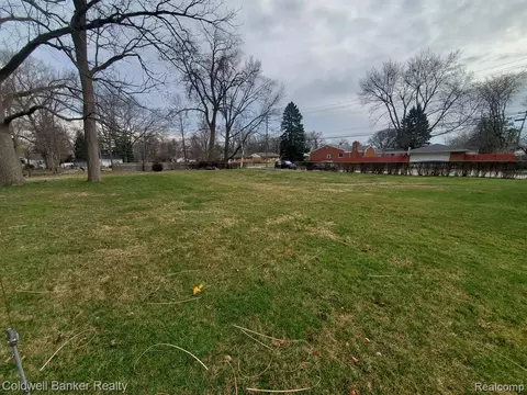 Vl Marquette Street, Garden City, MI 48135