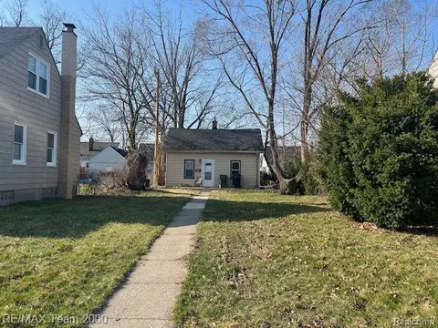 14613 Paris St, Allen Park, MI 48101