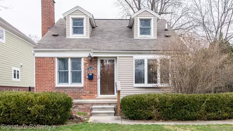 2139 Windemere Rd, Birmingham, MI 48009