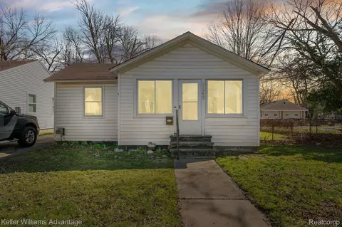 3040 Inman St, Ferndale, MI 48220