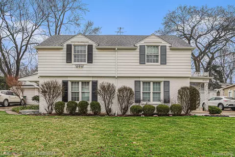 3736 Brewster St, Dearborn, MI 48120