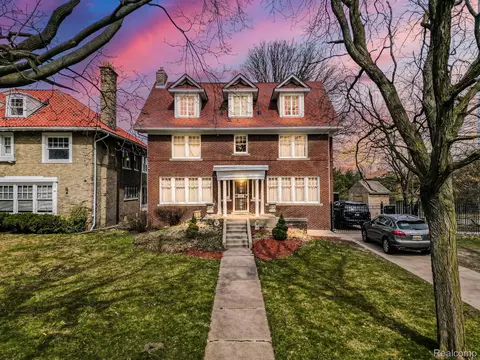 1474 W Boston Blvd, Detroit, MI 48206