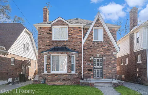 16210 Roselawn St, Detroit, MI 48221