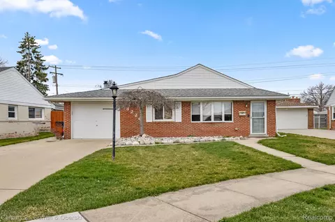 18226 Wendy, Riverview, MI 48193