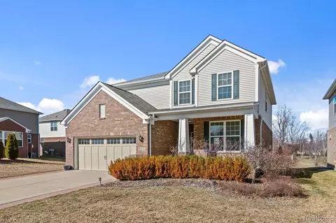 42608 Laird Ln, Canton, MI 48187
