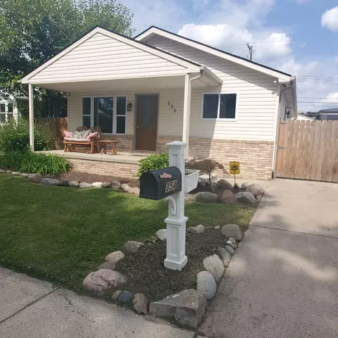 354 W Woodruff Ave, Hazel Park, MI 48030