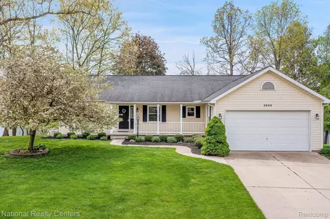 2404 Chestnut Bnd, Oceola, MI 48855