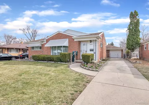 14246 Arcola St, Livonia, MI 48154