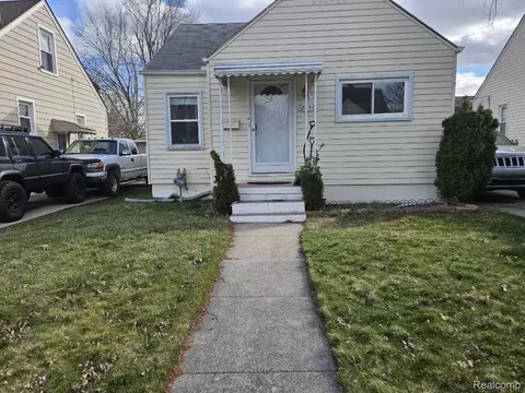 24501 Notre Dame St, Dearborn, MI 48124