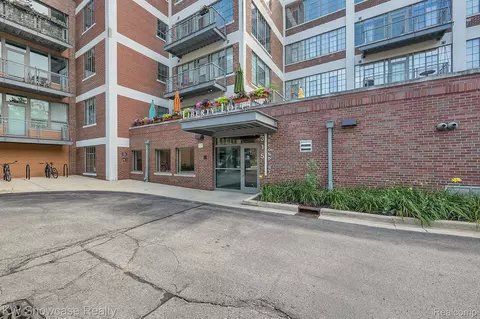 315 2nd St #213, Ann Arbor, MI 48103