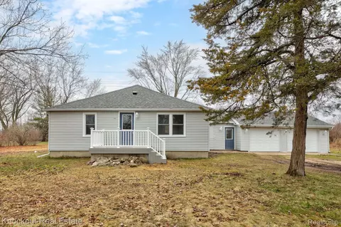3866 W Saginaw Rd, Vassar, MI 48768