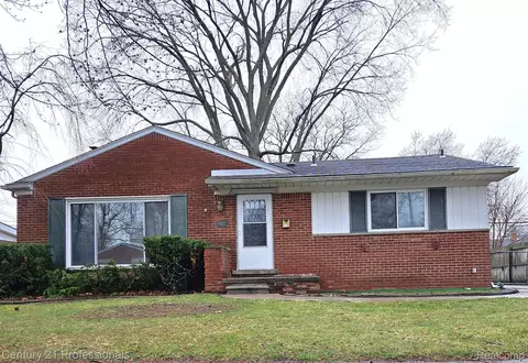 5110 Streefkerk Dr, Warren, MI 48092