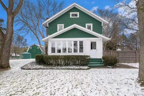 9517 Perry Rd, Atlas, MI 48411