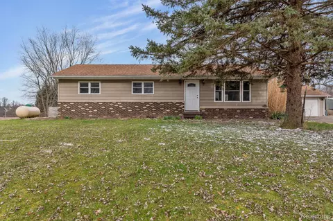 12277 Vernon Rd, Burns, MI 48414