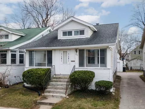 336 E Troy St, Ferndale, MI 48220