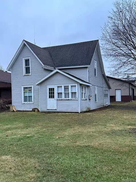 250 Michigan St, Kinde, MI 48445