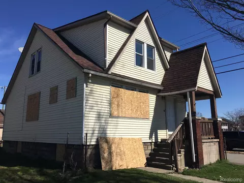 10 W Glenwood St, Ecorse, MI 48229